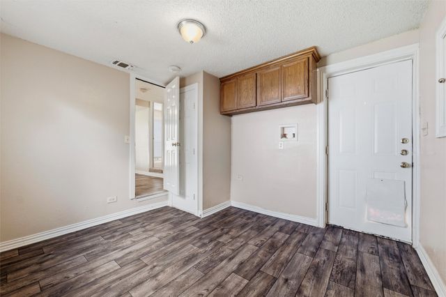 317 12th Street, Grand Prairie, TX 75051