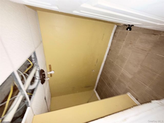 210 Dartmouth Street, Hempstead, NY 11550