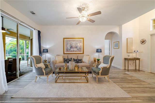 1059 Briarwood BLVD, Naples, FL 34104