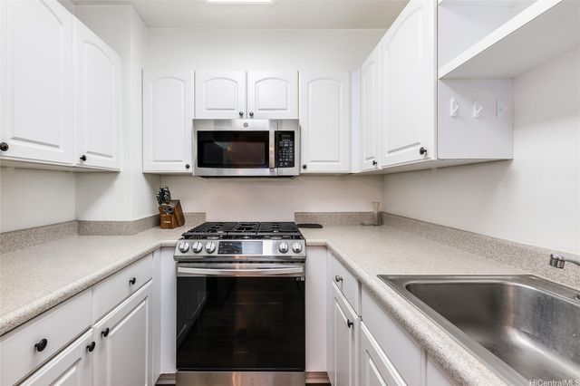 87-119 Helelua Street F202, Waianae, HI 96792