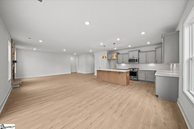 125 Wells Crossing Lane, Seneca, SC 29678