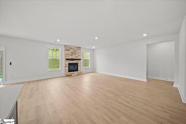 125 Wells Crossing Lane, Seneca, SC 29678