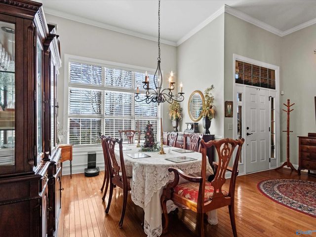 7102 Lost Pond Circle SE, Owens Cross Roads, AL 35763