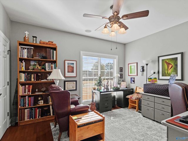 7102 Lost Pond Circle SE, Owens Cross Roads, AL 35763