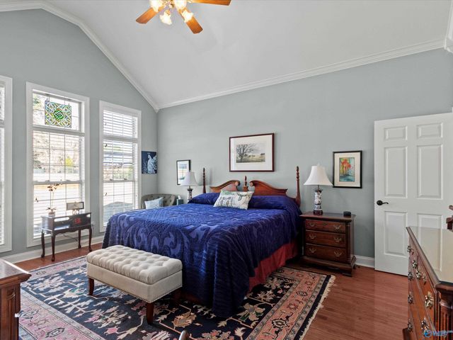 7102 Lost Pond Circle SE, Owens Cross Roads, AL 35763