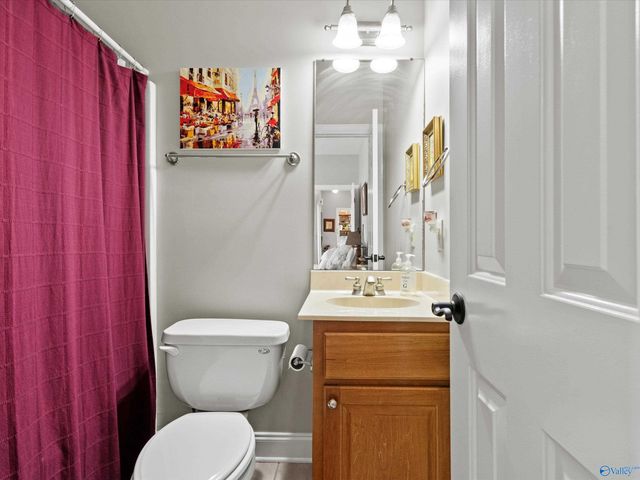 7102 Lost Pond Circle SE, Owens Cross Roads, AL 35763