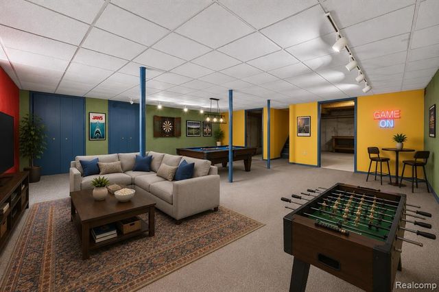 2476 Cedar Key Drive, Lake Orion, MI 48360