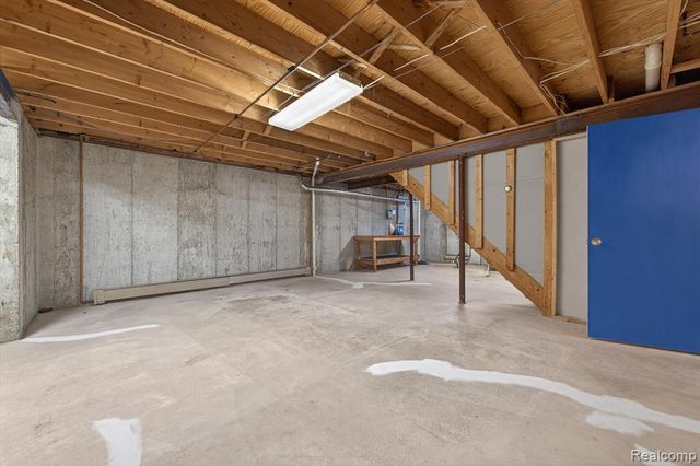 2476 Cedar Key Drive, Lake Orion, MI 48360