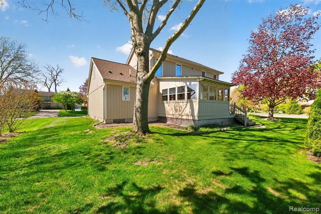2476 Cedar Key Drive, Lake Orion, MI 48360