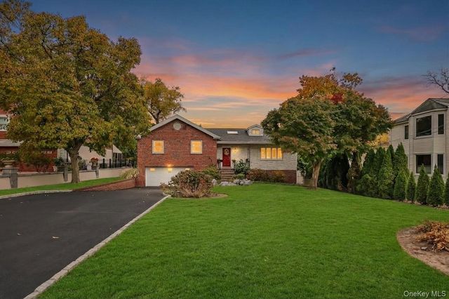 1020 Grant Avenue, Pelham, NY 10803