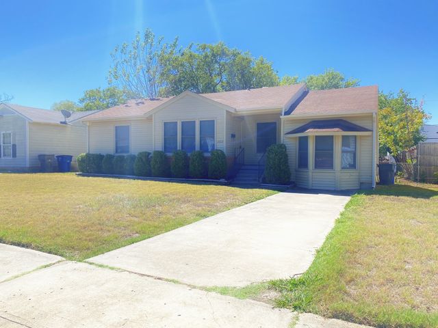 2322 Fenwick Drive, Dallas, TX 75228