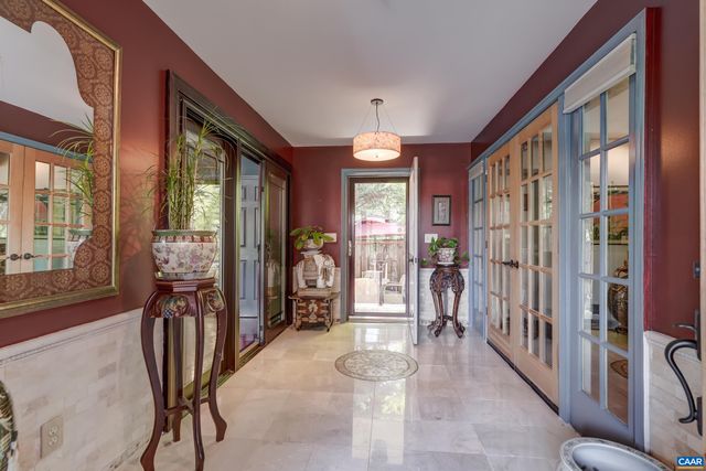 5659 SAINT GEORGE AVE, Crozet, VA 22932