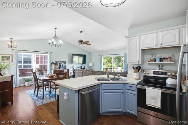 465 Victoria Lane, Romeo, MI 48065