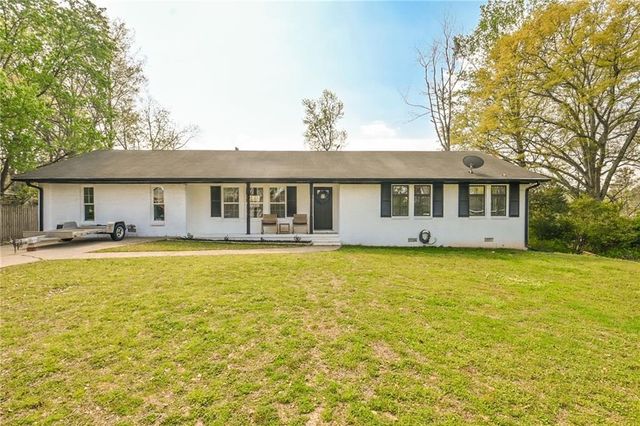 150 Sims Street, Winder, GA 30680