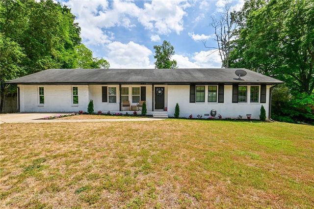 150 Sims Street, Winder, GA 30680
