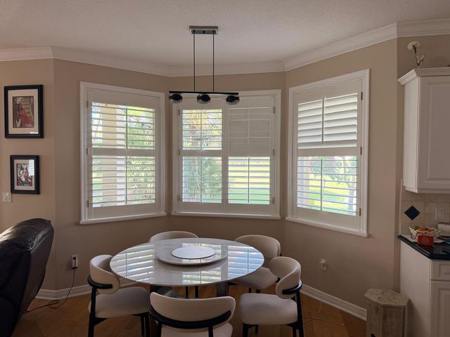 2285 Ridgewood Circle, Royal Palm Beach, FL 33411
