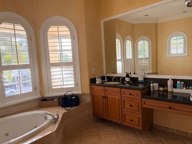 2285 Ridgewood Circle, Royal Palm Beach, FL 33411
