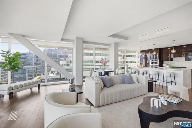 800 Ave At Port Imperial Boulevard 806, Weehawken, NJ 07086