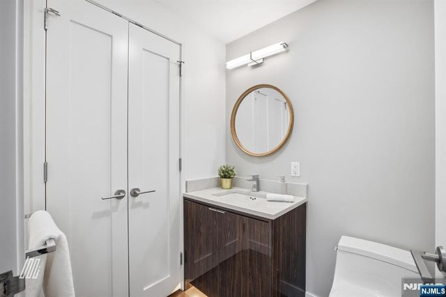 800 Ave At Port Imperial Boulevard 806, Weehawken, NJ 07086