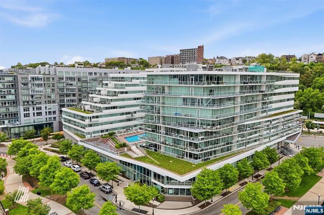 800 Ave At Port Imperial Boulevard 806, Weehawken, NJ 07086
