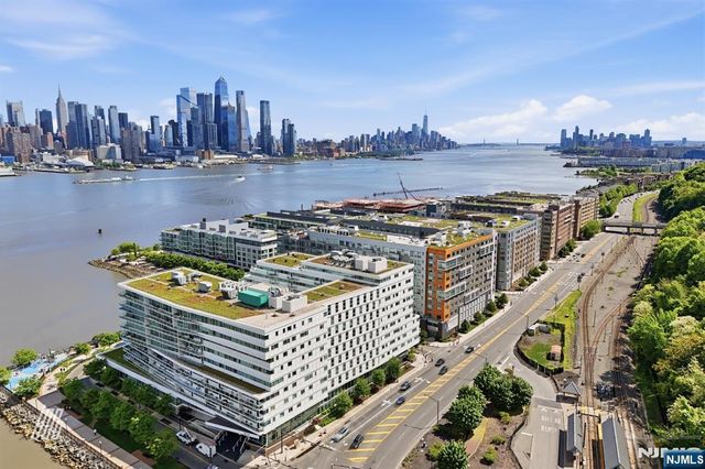 800 Ave At Port Imperial Boulevard 806, Weehawken, NJ 07086