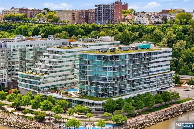 800 Ave At Port Imperial Boulevard 806, Weehawken, NJ 07086