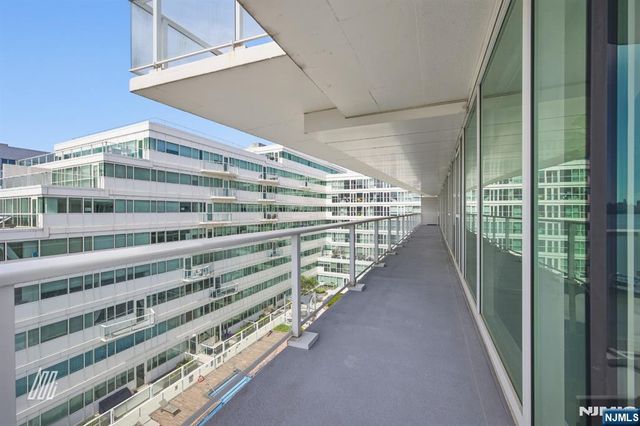 800 Ave At Port Imperial Boulevard 806, Weehawken, NJ 07086