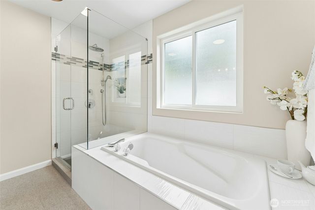 12217 NE 97th Street, Kirkland, WA 98033