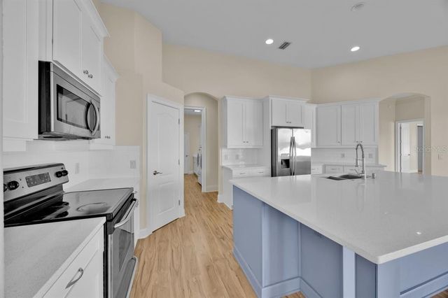 5556 VINTAGE VIEW BOULEVARD, Lakeland, FL 33812