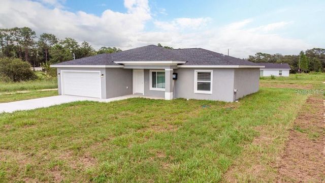 151 MALAUKA ROAD, Ocklawaha, FL 32179