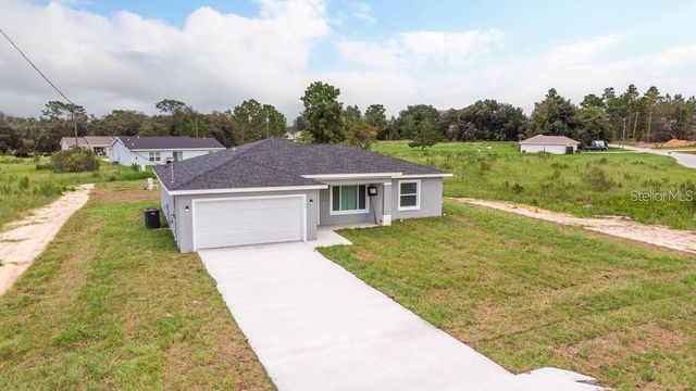 151 MALAUKA ROAD, Ocklawaha, FL 32179