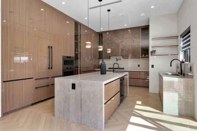 13342 Friar Street, Valley Glen, CA 91401