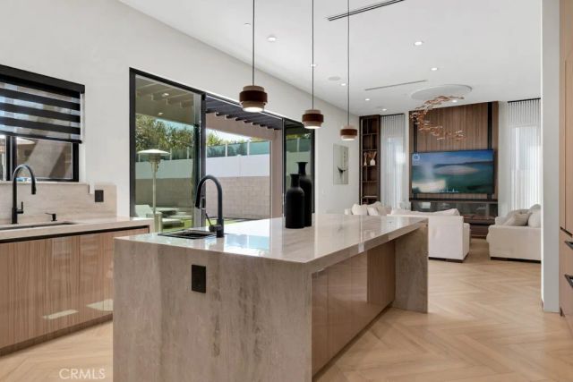 13342 Friar Street, Valley Glen, CA 91401