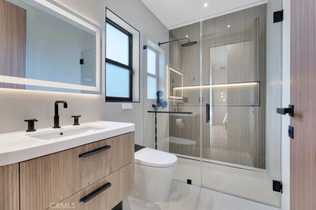 13342 Friar Street, Valley Glen, CA 91401