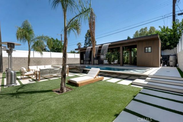 13342 Friar Street, Valley Glen, CA 91401