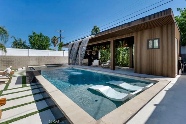 13342 Friar Street, Valley Glen, CA 91401