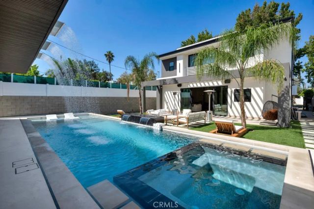 13342 Friar Street, Valley Glen, CA 91401