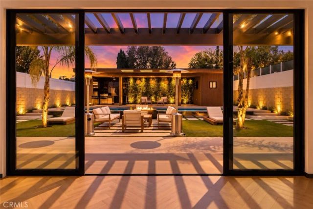 13342 Friar Street, Valley Glen, CA 91401