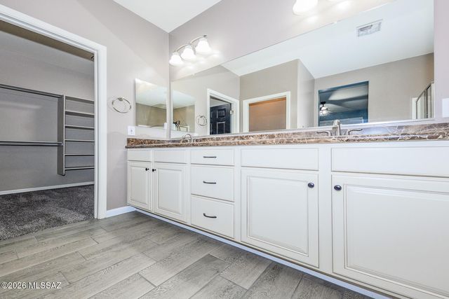 112 E Adytum Place, Vail, AZ 85641