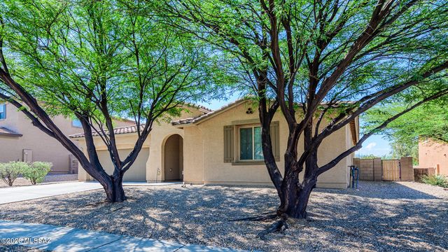 112 E Adytum Place, Vail, AZ 85641