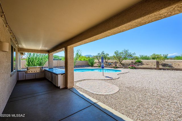112 E Adytum Place, Vail, AZ 85641