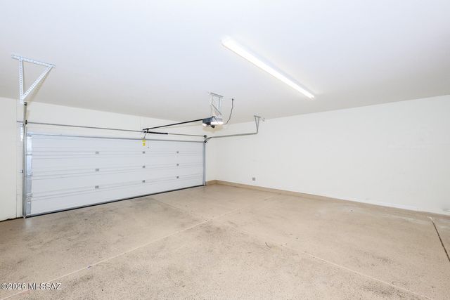 112 E Adytum Place, Vail, AZ 85641