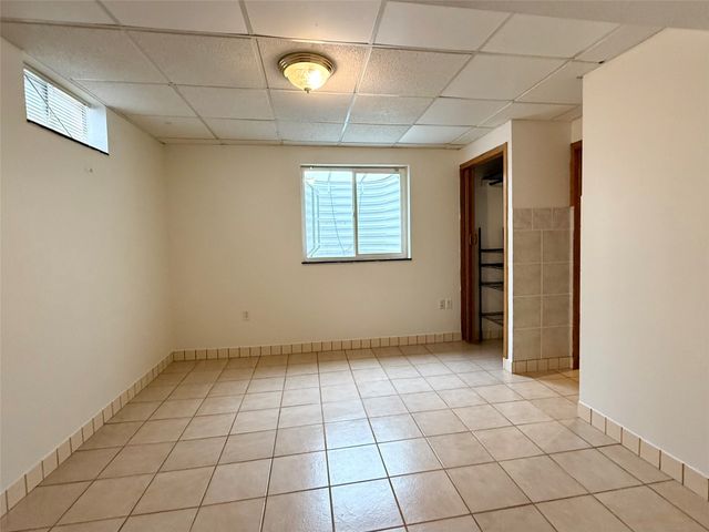 613 SW 61st Street, Des Moines, IA 50312