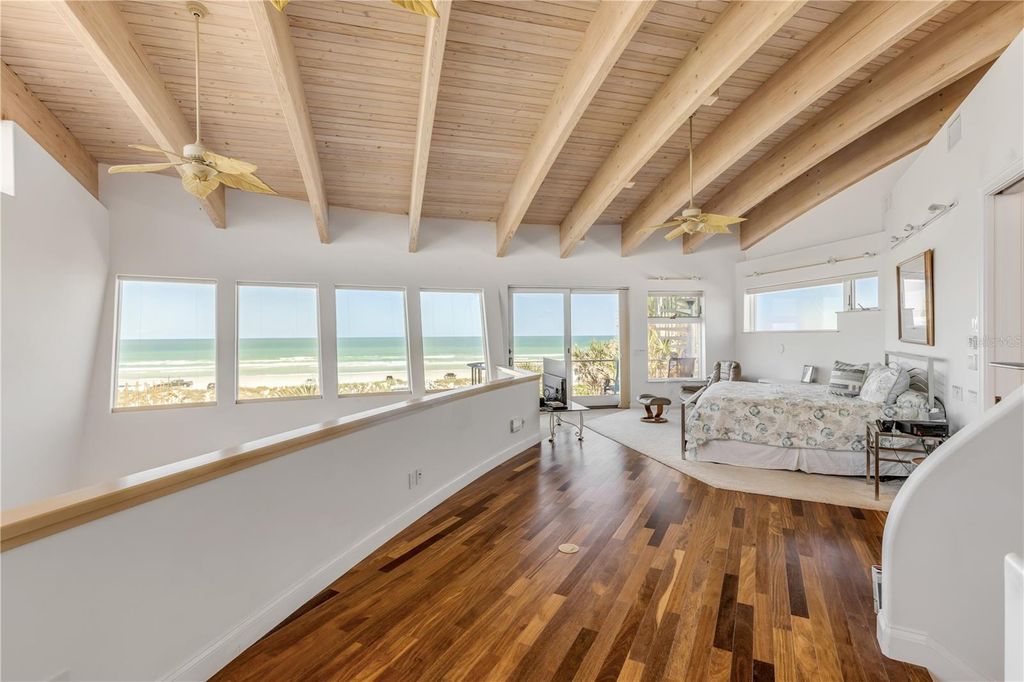 Image 4 of property listing at 1209 N ATLANTIC AVENUE, New Smyrna Beach, FL 32169