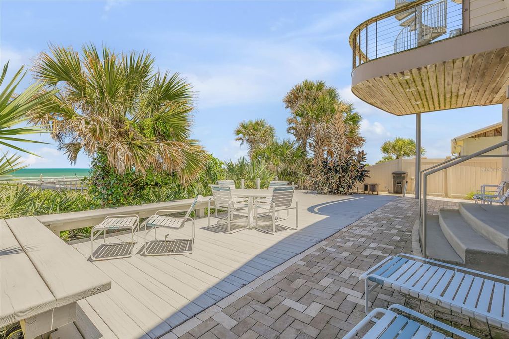Image 57 of property listing at 1209 N ATLANTIC AVENUE, New Smyrna Beach, FL 32169