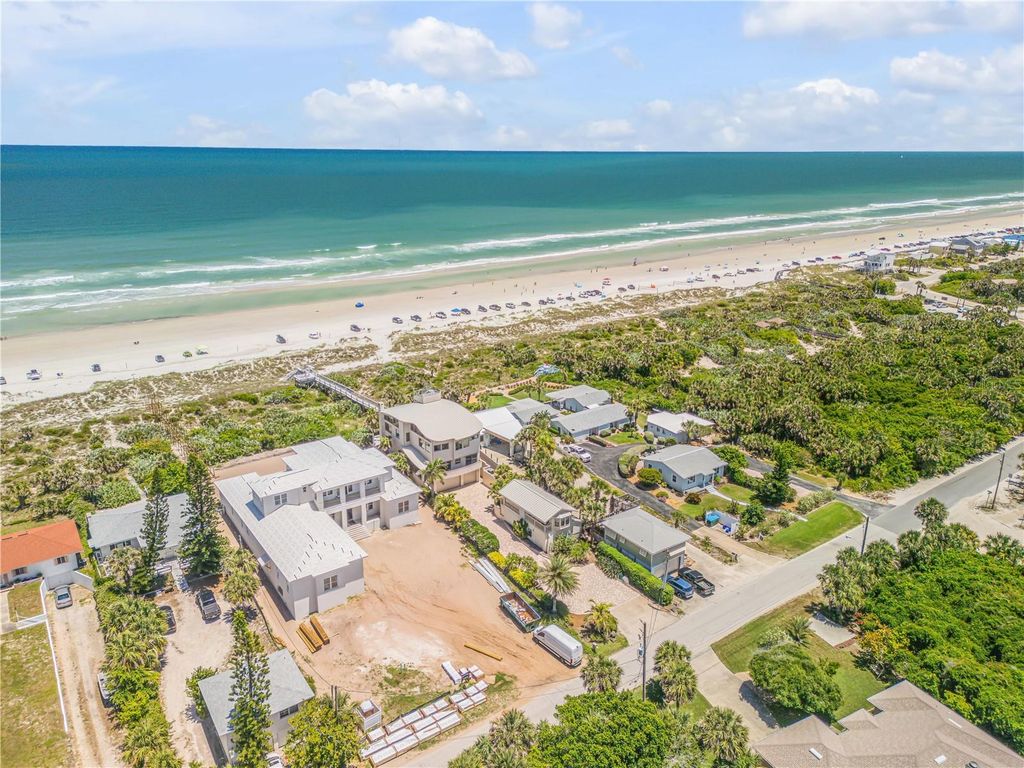 Image 83 of property listing at 1209 N ATLANTIC AVENUE, New Smyrna Beach, FL 32169