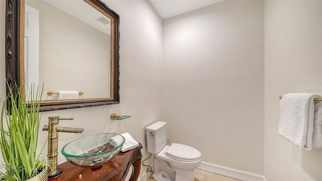 916 MACEWEN DRIVE, Osprey, FL 34229