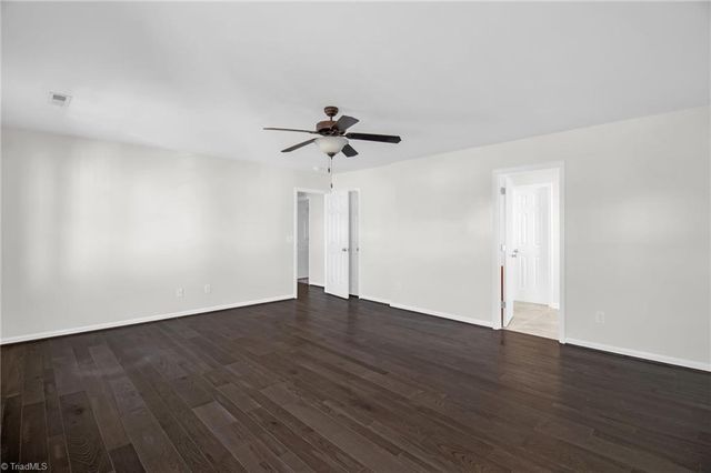 210 Waters Edge Drive, Archdale, NC 27263