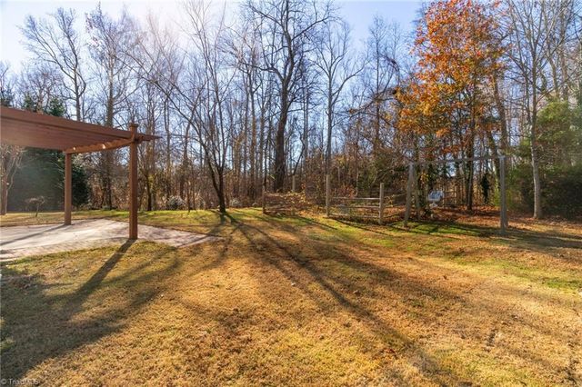 210 Waters Edge Drive, Archdale, NC 27263