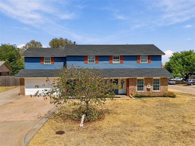 5801 NW 70th Street, Warr Acres, OK 73132